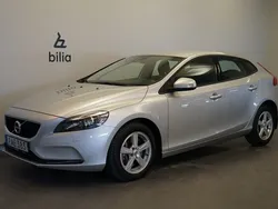 Silver Begagnad 2016 Volvo V40 Business Edition Kombi | 179 500 kr (Marknadspris)