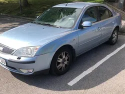 Blå Begagnad 2004 Ford Mondeo Sedan | 10 000 kr (Bra pris)