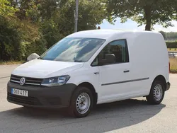 Vit Begagnad 2017 VW Caddy Minibuss | 42 000 kr