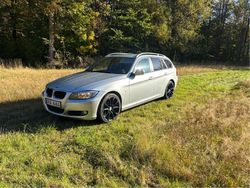 Grå Begagnad 2010 BMW 316 Comfort Edition Kombi | 67 500 kr (Marknadspris)