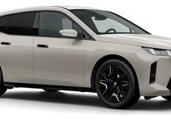 Grå (dune grey metallic) Ny 2025 BMW iX Comfort Edition SUV | 959 900 kr (Superpris)