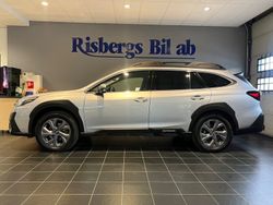 Silver Begagnad 2022 Subaru Outback SUV | 349 900 kr (Marknadspris)