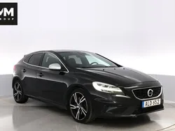 Svart Begagnad 2018 Volvo V40 R-Design Kombi | 204 900 kr (Marknadspris)