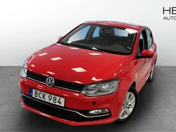 Röd (red) Begagnad 2014 VW Polo Halvkombi | 94 000 kr (Bra pris)