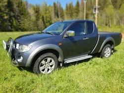 Grå Begagnad 2009 Mitsubishi L200 Pickup | 96 000 kr (Marknadspris)