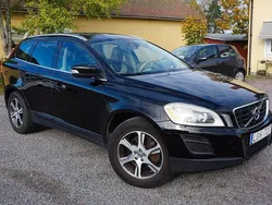 Svart Begagnad 2011 Volvo XC60 Summum SUV | 94 900 kr (Marknadspris)