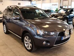 Mörkgrå Begagnad 2012 Mitsubishi Outlander Comfort Edition SUV | 74 900 kr (Bra pris)