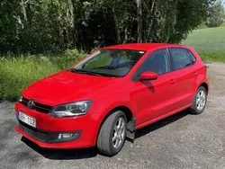 Röd Begagnad 2013 VW Polo Halvkombi | 67 000 kr (Bra pris)