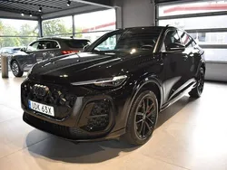 Svart (mytsvart metallic) Ny 2025 Audi Q5 Sportback Sport SUV | 799 000 kr