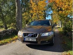 Brun Begagnad 2013 Volvo V70 Kombi | 140 000 kr (Marknadspris)