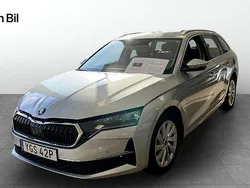 Silver Ny 2024 Skoda Octavia Selection Kombi | 339 900 kr (Lite dyr)