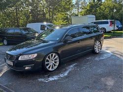 Begagnad 2015 Volvo V70 Summum Kombi | 140 000 kr (Marknadspris)