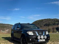 Svart Begagnad 2008 Nissan Pathfinder SUV | 54 500 kr