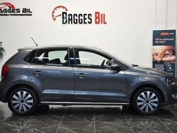 Mörkgrå Begagnad 2010 VW Polo Halvkombi | 85 900 kr (Marknadspris)