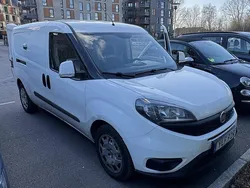 Vit Begagnad 2021 Fiat Doblò Minibuss | 99 900 kr (Bra pris)