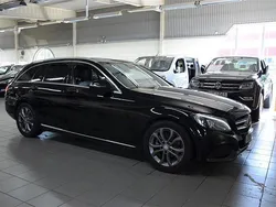 Svart (svart metallic) Begagnad 2016 Mercedes E200 Avantgarde Kombi | 129 900 kr
