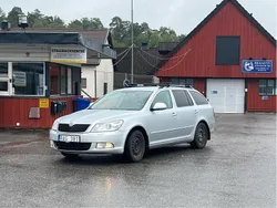 Silver Begagnad 2011 Skoda Octavia Elegance Kombi | 78 000 kr (Lite dyr)