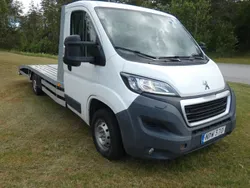 Vit Begagnad 2016 Peugeot Boxer Van | 175 000 kr