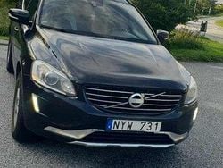 Svart Begagnad 2014 Volvo XC60 Momentum SUV | 99 000 kr (Marknadspris)
