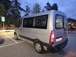 Silver Begagnad 2016 Nissan NV400 Van | 133 000 kr (Marknadspris)