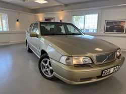 Ljusgrön Begagnad 1999 Volvo S70 Sedan | 9 900 kr (Dyr)