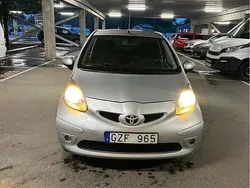 Silver Begagnad 2008 Toyota Aygo Halvkombi | 21 900 kr (Marknadspris)