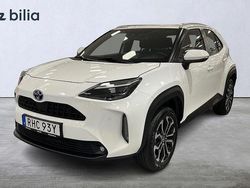 Vit Begagnad 2022 Toyota Yaris Cross Active SUV | 269 900 kr (Marknadspris)