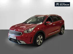 Röd Begagnad 2018 Kia Niro Advance SUV | 179 000 kr (Marknadspris)