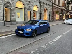 Blå Begagnad 2013 BMW M135 Halvkombi | 255 000 kr (Lite dyr)