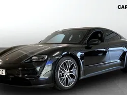 Svart Begagnad 2022 Porsche Taycan Sedan | 619 900 kr (Bra pris)