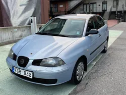 Blå Begagnad 2006 Seat Ibiza Halvkombi | 12 000 kr (Bra pris)