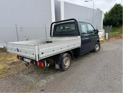 Grå Begagnad 2007 VW T5 Van | 29 000 kr