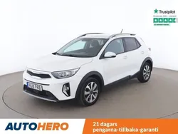 Vit Begagnad 2021 Kia Stonic Advance SUV | 209 000 kr (Marknadspris)