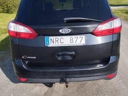 Svart Begagnad 2011 Ford Grand C-Max Trend Minibuss | 39 000 kr (Bra pris)
