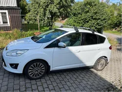 Vit Begagnad 2011 Ford C-MAX Titanium Minibuss | 42 000 kr (Marknadspris)