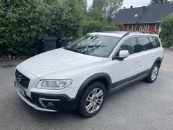 Vit Begagnad 2015 Volvo XC70 Summum SUV | 150 000 kr (Marknadspris)