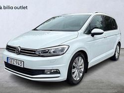 Vit Begagnad 2016 VW Touran GT Minibuss | 229 900 kr