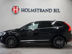 Svart Begagnad 2017 Volvo XC60 Summum SUV | 214 800 kr (Bra pris)