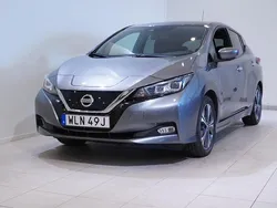 Grå Begagnad 2019 Nissan Leaf N-Connecta Halvkombi | 149 900 kr (Marknadspris)