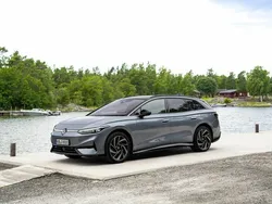 Ny 2025 VW ID.7 Pro Sedan | 673 900 kr (Marknadspris)