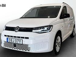 Vit (candyvit) Ny 2025 VW Caddy Maxi Minibuss | 461 500 kr (Marknadspris)