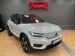 Silver Begagnad 2021 Volvo XC40 Plus SUV | 369 000 kr