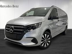 Silver Begagnad 2024 Mercedes Vito Minibuss | 529 900 kr (Marknadspris)