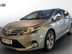 Ljusgrå Begagnad 2014 Toyota Avensis Multidrive S Kombi | 159 900 kr (Lite dyr)