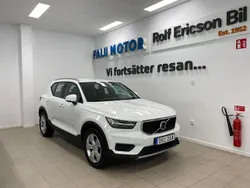 Vit Begagnad 2019 Volvo XC40 Momentum SUV | 229 500 kr (Bra pris)
