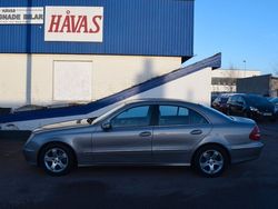 Silver Begagnad 2003 Mercedes E240 Avantgarde Sedan | 59 500 kr (Marknadspris)