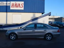 Silver Begagnad 2003 Mercedes E240 Avantgarde Sedan | 59 500 kr (Marknadspris)