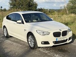 Vit Begagnad 2012 BMW 535 Gran Turismo M Sport Halvkombi | 139 500 kr (Marknadspris)