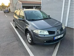Grå Begagnad 2006 Renault Mégane GrandTour Kombi | 9 999 kr (Lite dyr)
