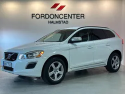 Vit Begagnad 2012 Volvo XC60 R-Design SUV | 138 900 kr (Marknadspris)